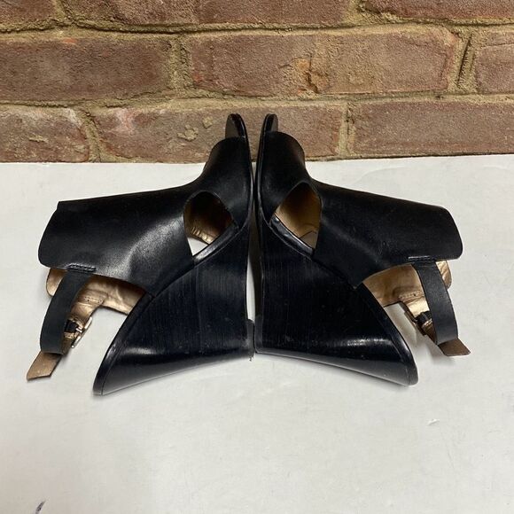 BCBG Generation Black Leather Open Toe Wedge Size 6.5 - Picture 6 of 9